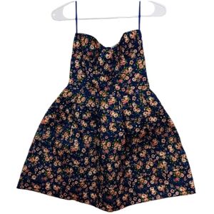 San Souci‎ Dress Size XS in a Floral Pattern